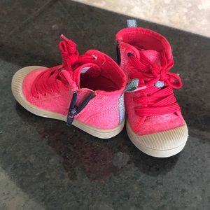 Light weight Zip up shoes